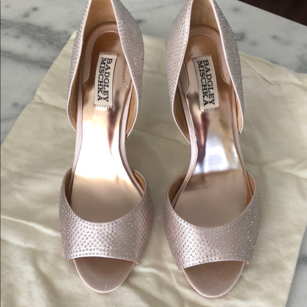 Badgley Mischka MP3028 Mitzi D’Orsay Pump